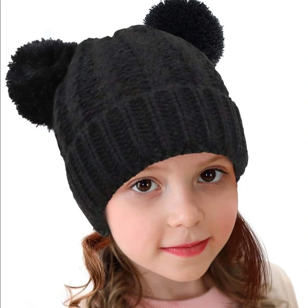 𝅺BLACK toddler Pom ball winter hat